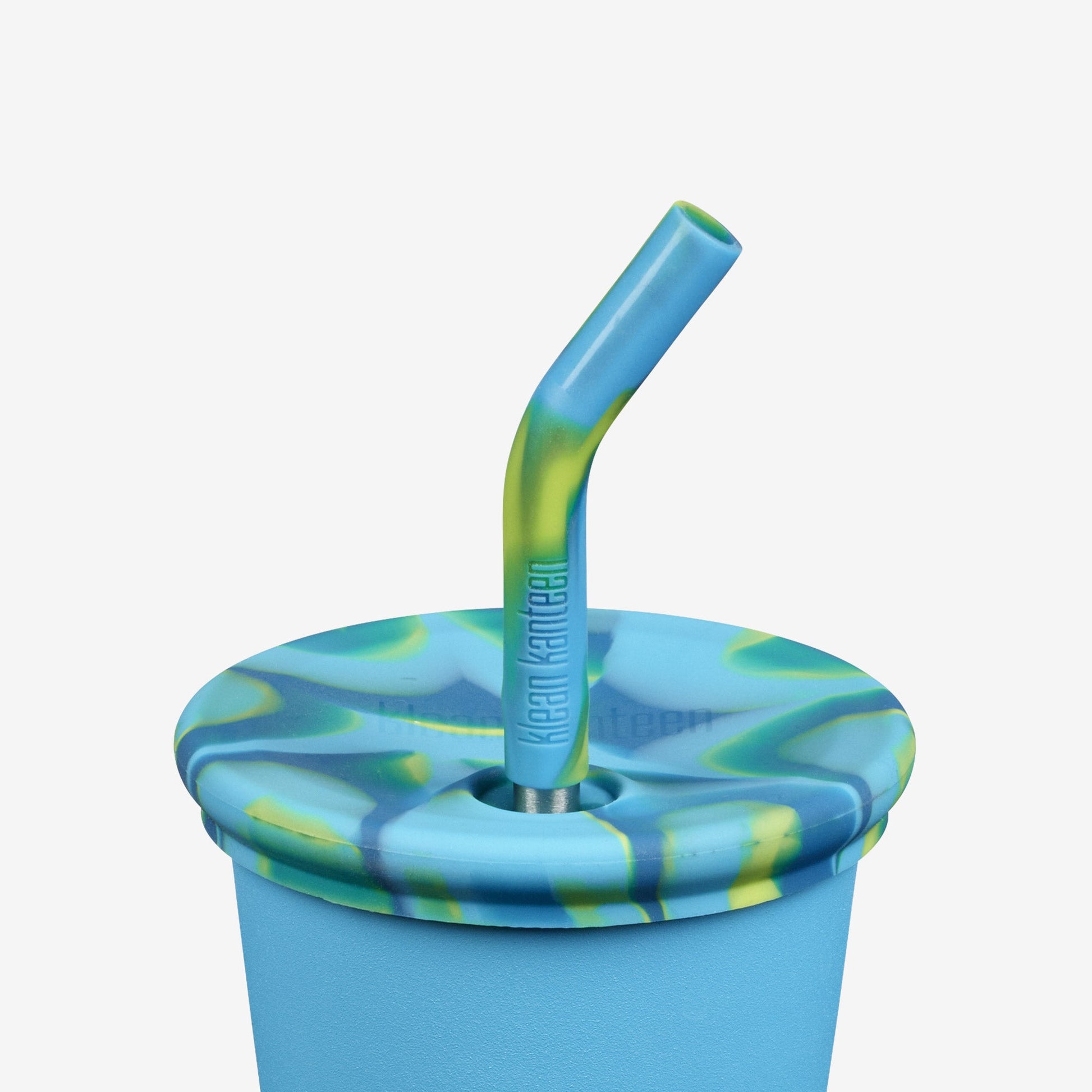 kid-s-cup-straw-lid-2-pack-o0 10oz_Kid_Cup_HawaiianOcean_CloseUp_17af87f2-930a-4334-802c-8f29518f291a.jpg