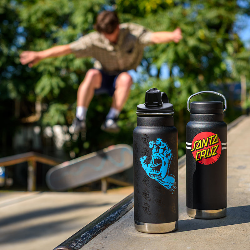 32oz-tkwide-with-chug-cap-santa-cruz-screaming-hand-t8 32oz_20oz_water_bottles_santacruz_skater_ramp_square.jpg
