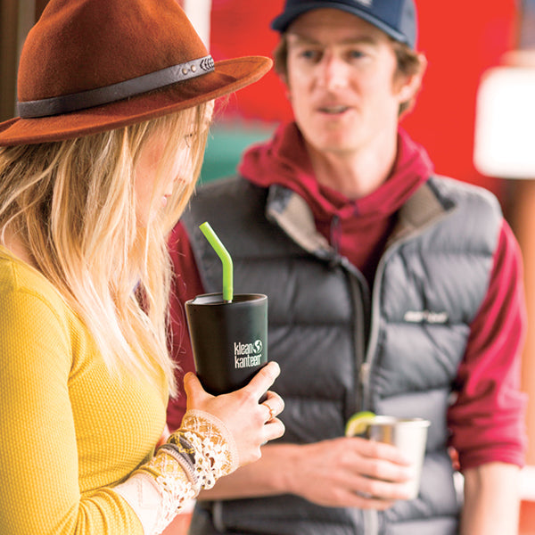 tumbler-straw-lid-with-straw-o2 K16VSSC-SB-guy-girl_style_9a499e23-5b7a-4a0d-b42e-d1b4b02627b2.jpg