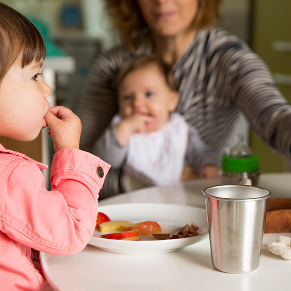 10oz-cup-4-pack-k6 Klean-Day1-Boulder-0403-kid-cup-lifestyle_a362db30-18bd-4708-8381-eaddf6cb91ba.jpg