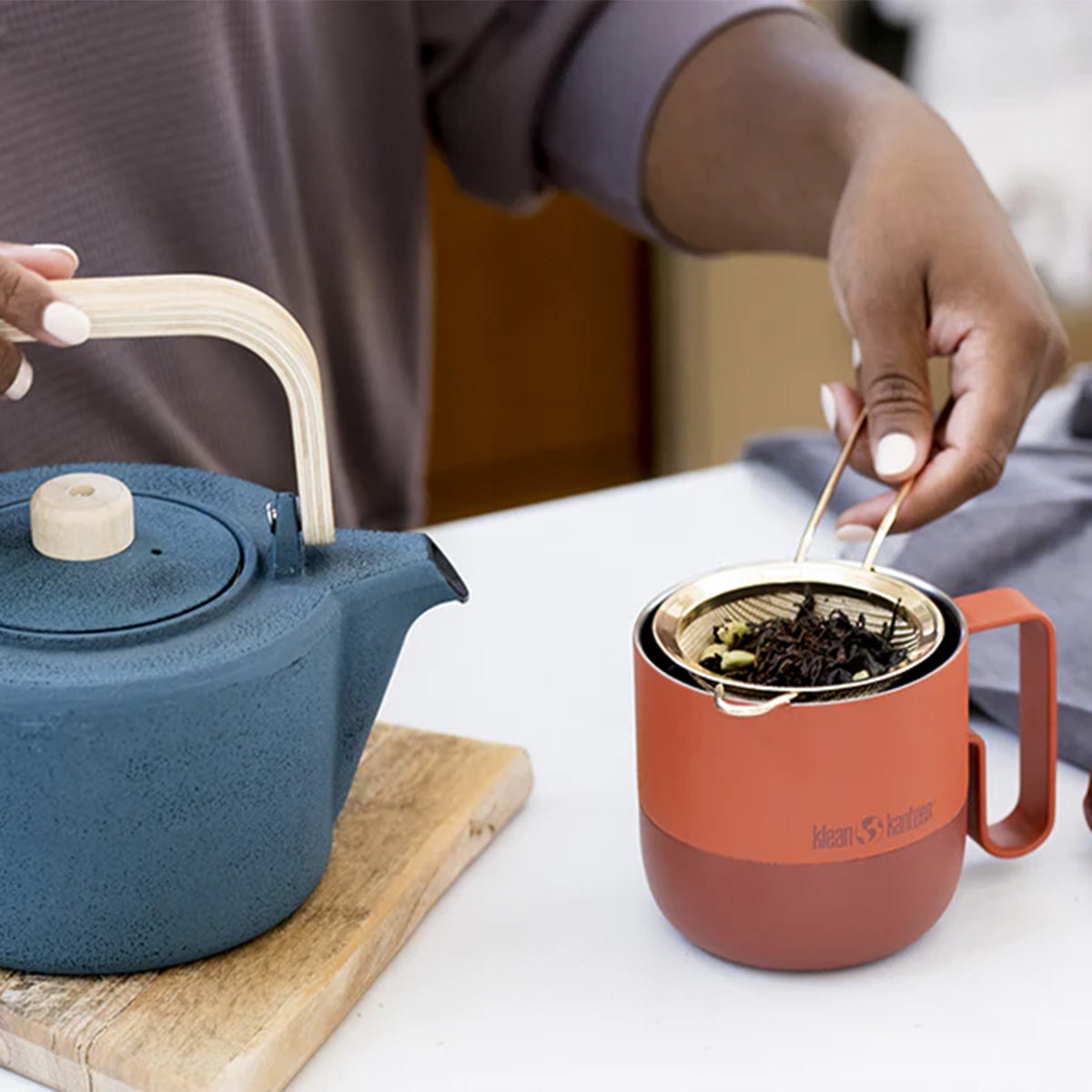 14oz-rise-mug-sale-a0 coffee_tea_seep_rise_mug_square.jpg