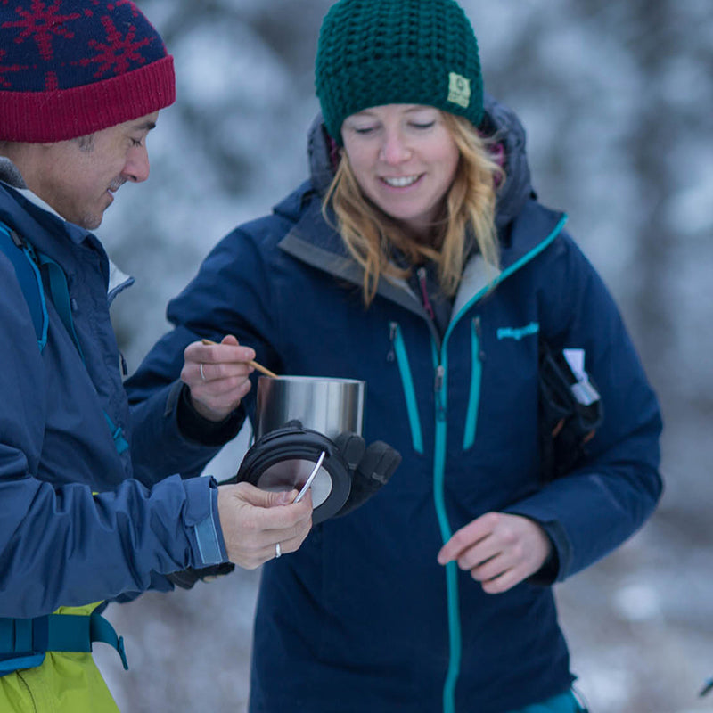 16oz-tkcanister-food-container-c7 food_canister_16oz_snow_group_skiiers_square.jpg
