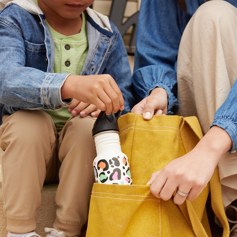 12oz-kid-s-classic-with-flip-seal-sport-cap-l0 kid_sport_flip_seal_12oz_bag_pull_square.jpg