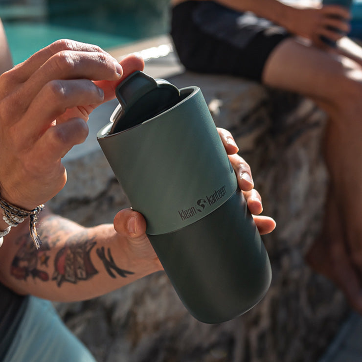 flip-lid-p3 rise_flip_lid_small_tumbler_open.jpg