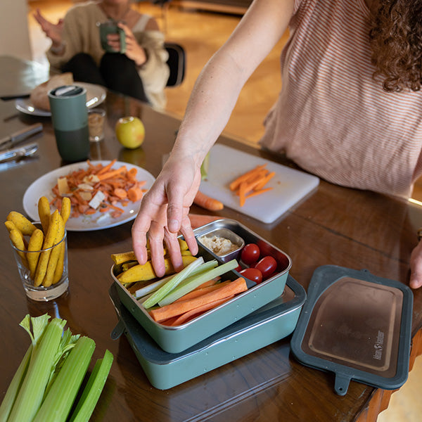 55oz-rise-food-box-big-meal-d8 rise_food_lunch_box_big_meal_veggie_dividers_square.jpg
