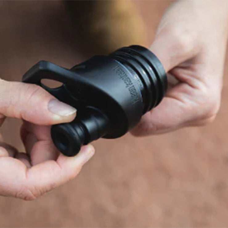 classic-sport-cap-x3 sport_cap_maintenance_kit_pull_valve_out_lifestyle.jpg